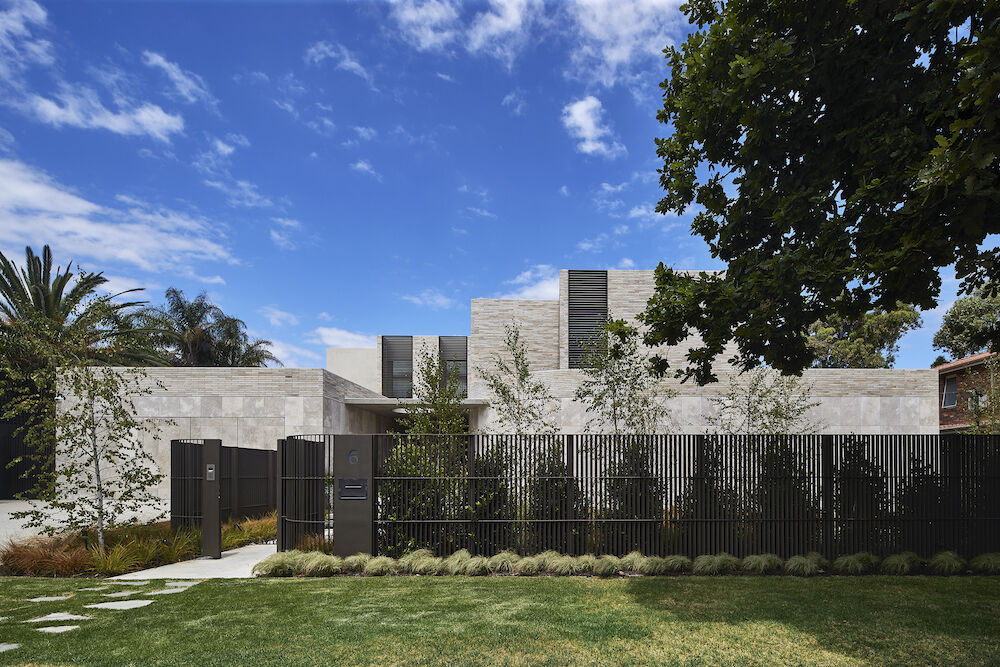 Robson Rak Architects – STONE SOUL HOUSE